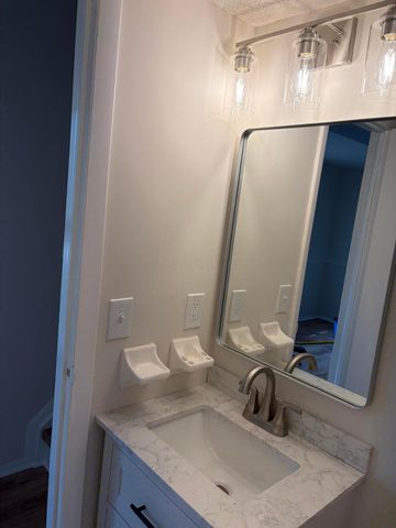 4760 Ransey, Columbus, OH 43230