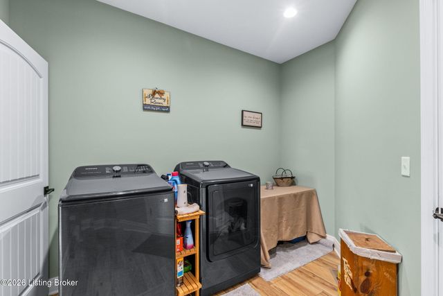 178 Clayleen Way, Taylorsville, KY 40071