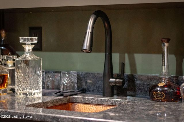 178 Clayleen Way, Taylorsville, KY 40071