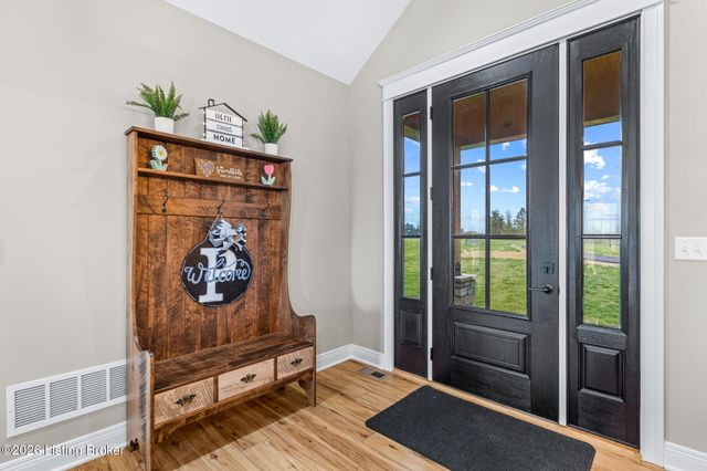 178 Clayleen Way, Taylorsville, KY 40071