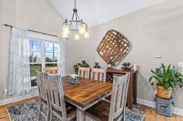 178 Clayleen Way, Taylorsville, KY 40071