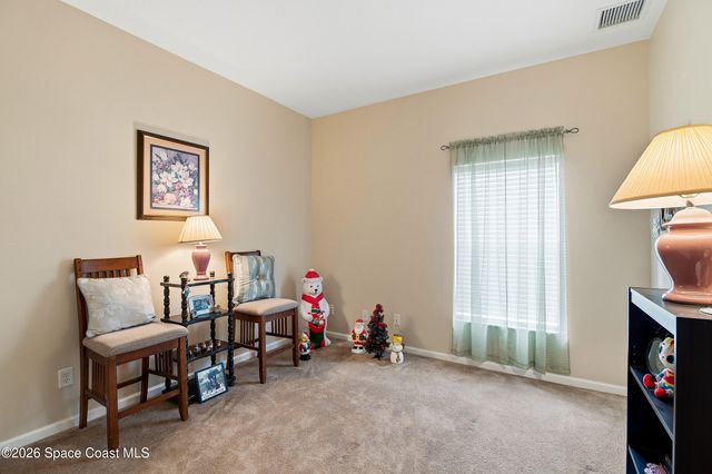 698 Thuringer Street NW, Palm Bay, FL 32907