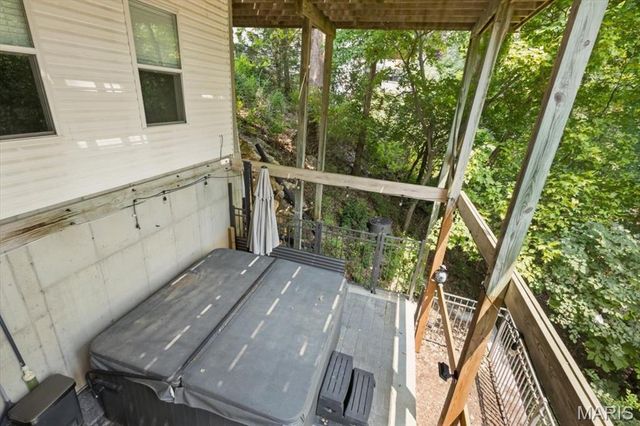 688 Meramec View Drive, Eureka, MO 63025