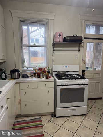 3045 GUILFORD AVE, Baltimore, MD 21218