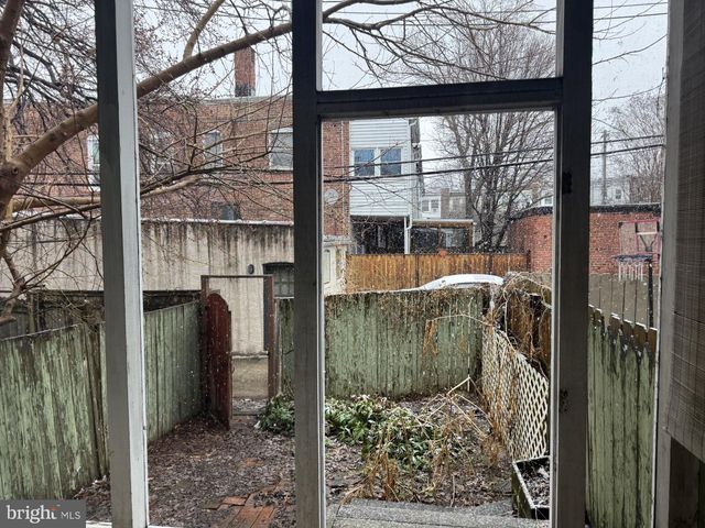 3045 GUILFORD AVE, Baltimore, MD 21218