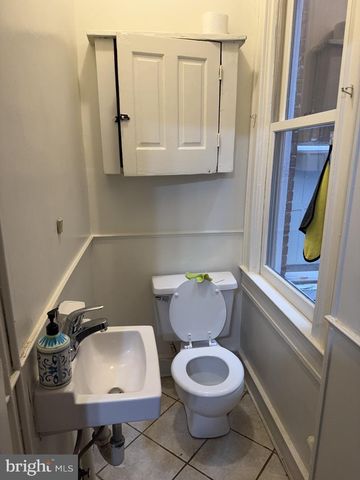 3045 GUILFORD AVE, Baltimore, MD 21218