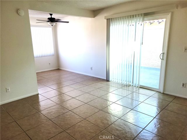 16742 Lynn Lane C, Huntington Beach, CA 92649