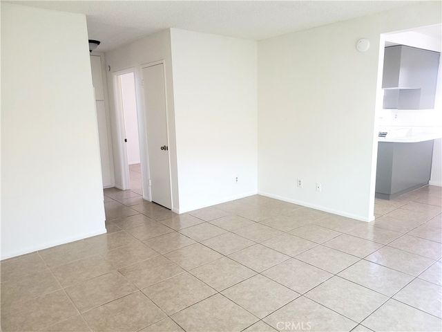 16742 Lynn Lane C, Huntington Beach, CA 92649