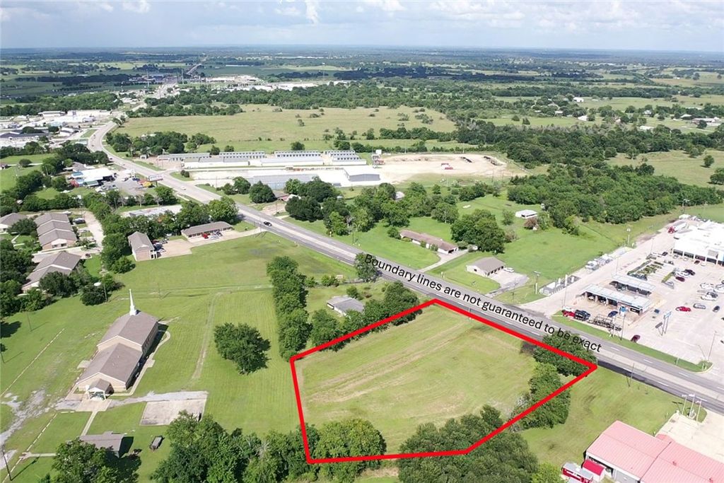 1623 & 1677 East Main Street, Madisonville, TX 77864 — photo 4