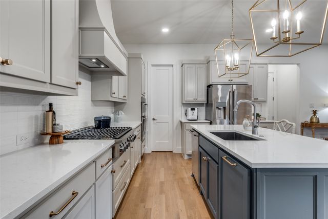 7103 Brisa Drive, Dallas, TX 75223