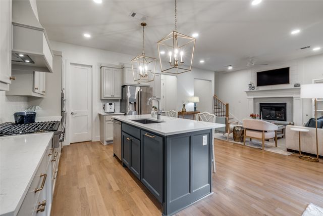 7103 Brisa Drive, Dallas, TX 75223