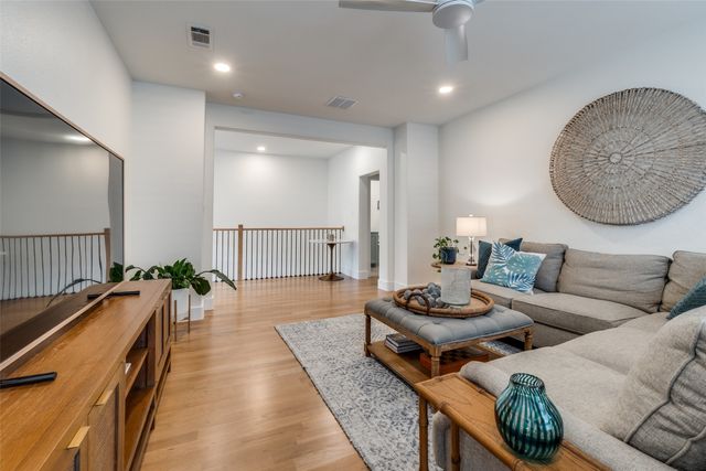 7103 Brisa Drive, Dallas, TX 75223