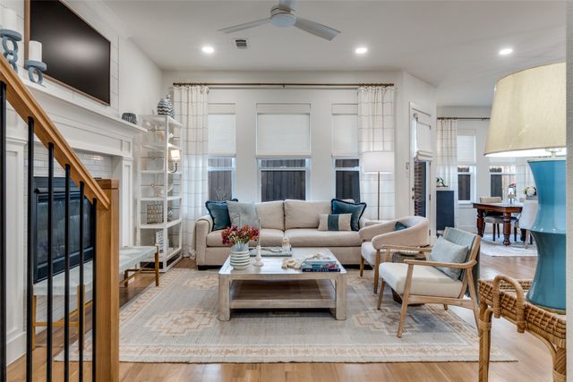 7103 Brisa Drive, Dallas, TX 75223