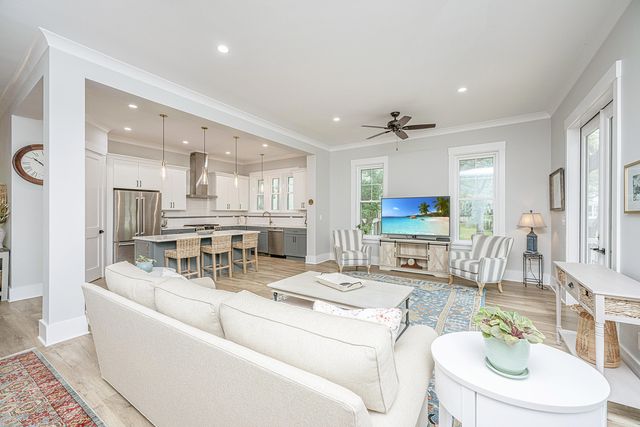 3635 Pandora Drive, Mount Pleasant, SC 29466