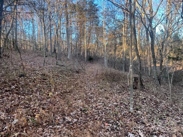 000 Hudlow Road 1,2, Forest City, NC 28043