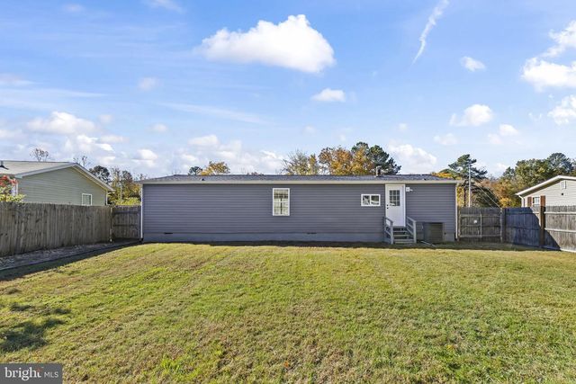 21488 FOREST RUN DR, Lexington Park, MD 20653