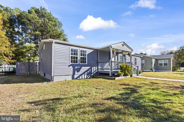 21488 FOREST RUN DR, Lexington Park, MD 20653