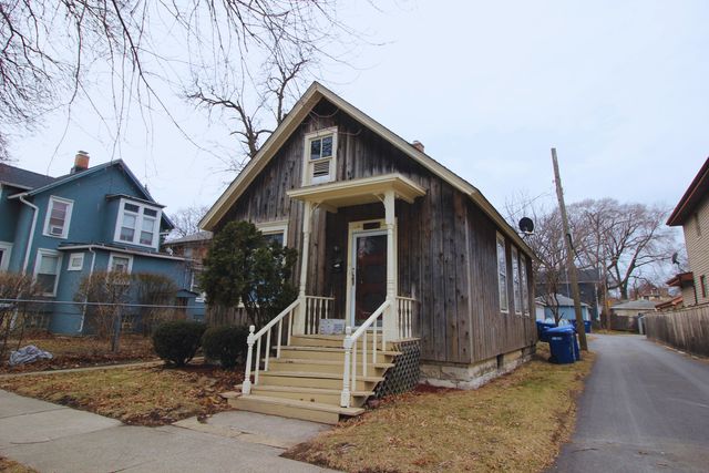 12814 Greenwood Avenue, Blue Island, IL 60406