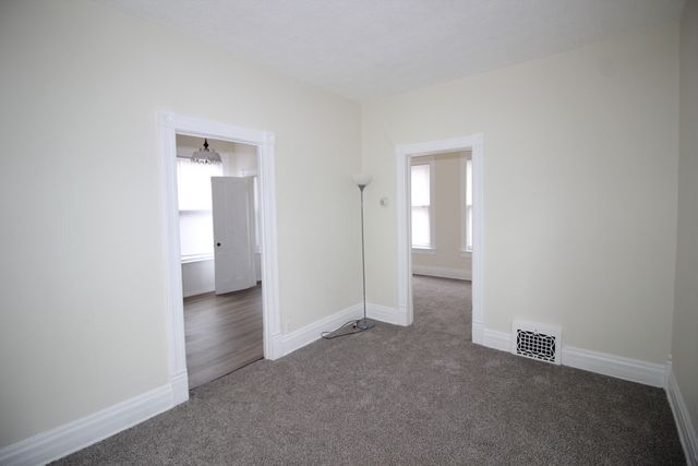 12814 Greenwood Avenue, Blue Island, IL 60406