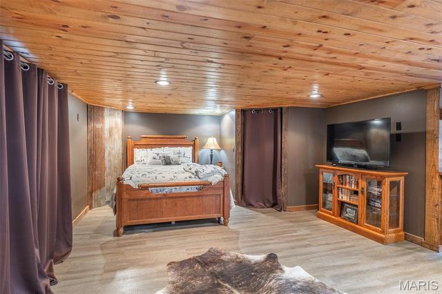 489 Pumpkin Patch Road, Doniphan, MO 63935