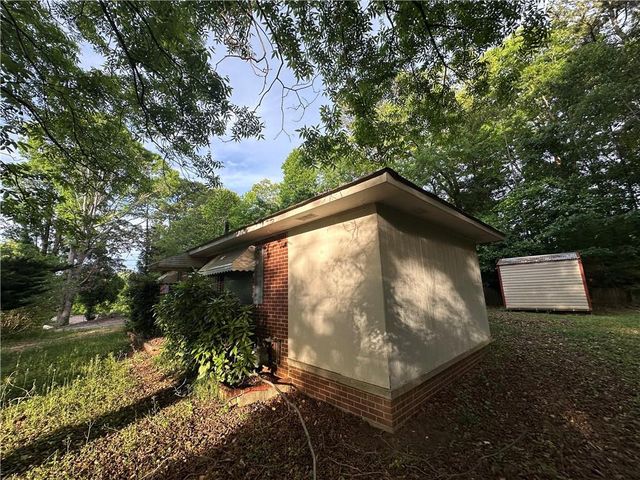 280 Crescent Drive, Gainesville, GA 30501