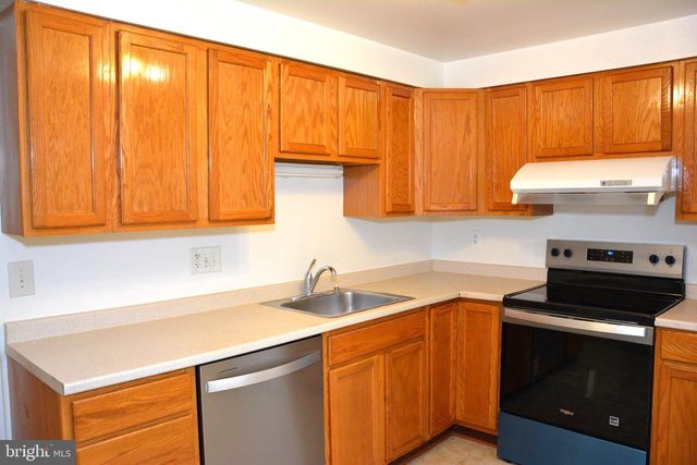 10336 WATKINS MILL DR, Montgomery Village, MD 20886