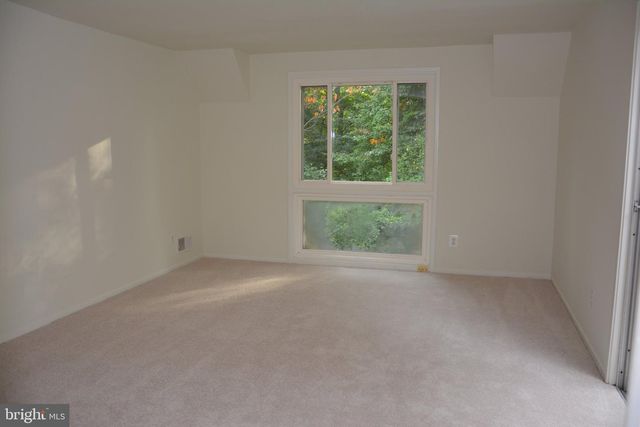 10336 WATKINS MILL DR, Montgomery Village, MD 20886