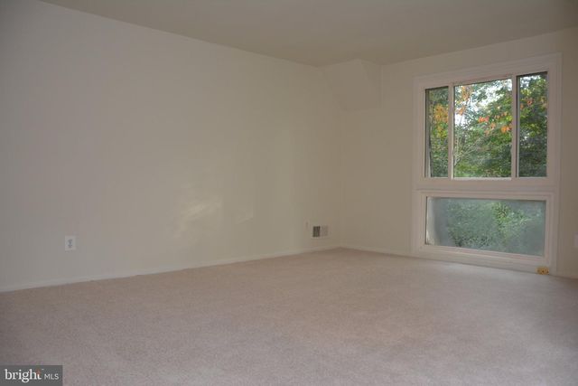 10336 WATKINS MILL DR, Montgomery Village, MD 20886