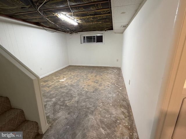 10336 WATKINS MILL DR, Montgomery Village, MD 20886