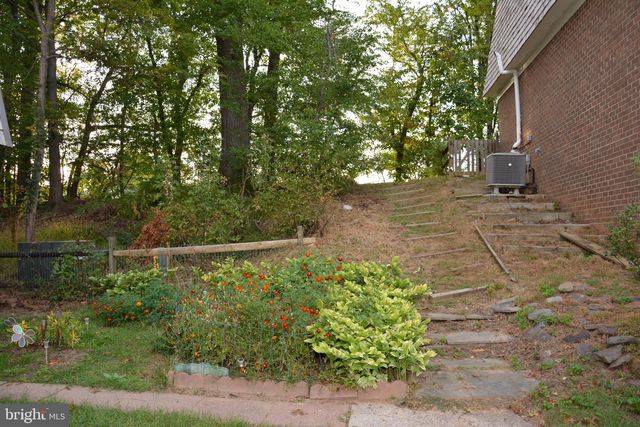 10336 WATKINS MILL DR, Montgomery Village, MD 20886