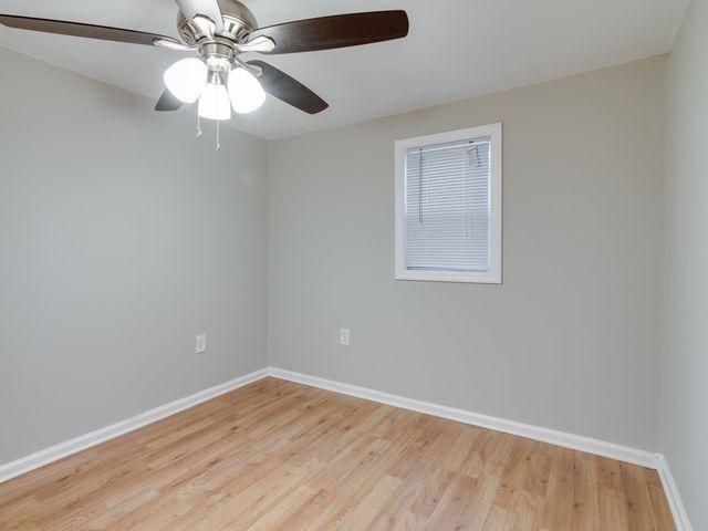 450 HOMEVILLE RD, Collierville, TN 38017