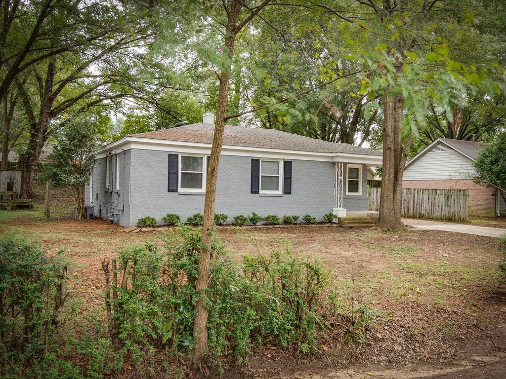 450 HOMEVILLE RD, Collierville, TN 38017