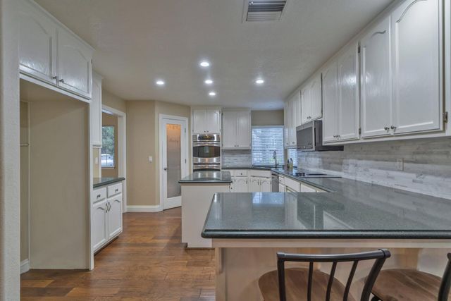 3182 Birmingham Way, El Dorado Hills, CA 95762