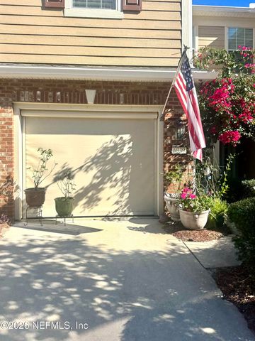 6939 WOODY VINE Drive, Jacksonville, FL 32258