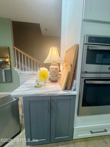 6939 WOODY VINE Drive, Jacksonville, FL 32258