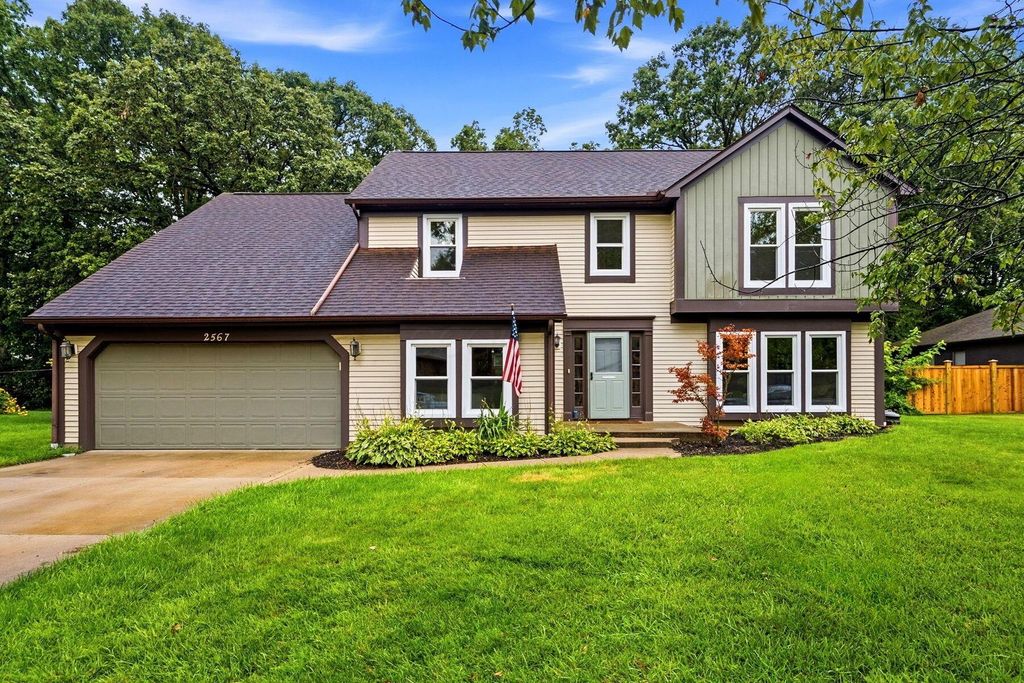 2567 Starford Drive, Dublin, OH 43016