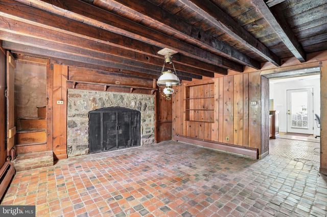 1271 BYBERRY RD, Huntingdon Valley, PA 19006