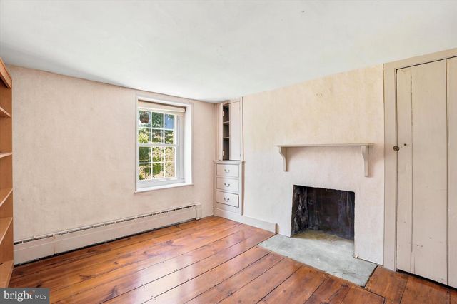 1271 BYBERRY RD, Huntingdon Valley, PA 19006