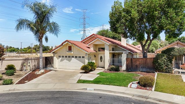 8228 Norfolk Court, Bakersfield, CA 93311