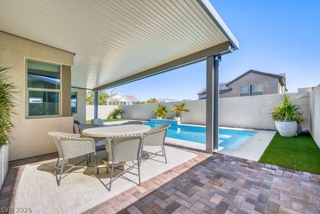 8350 Skye Creek Street, Las Vegas, NV 89166