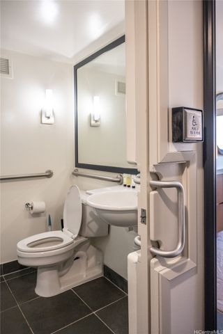410 Atkinson Drive 1201, Honolulu, HI 96814