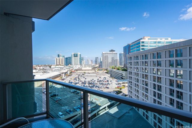 410 Atkinson Drive 1201, Honolulu, HI 96814