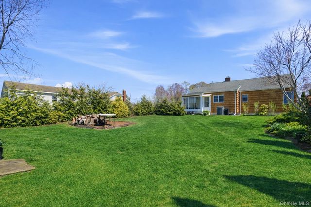 359 Fishel Avenue, Riverhead, NY 11901