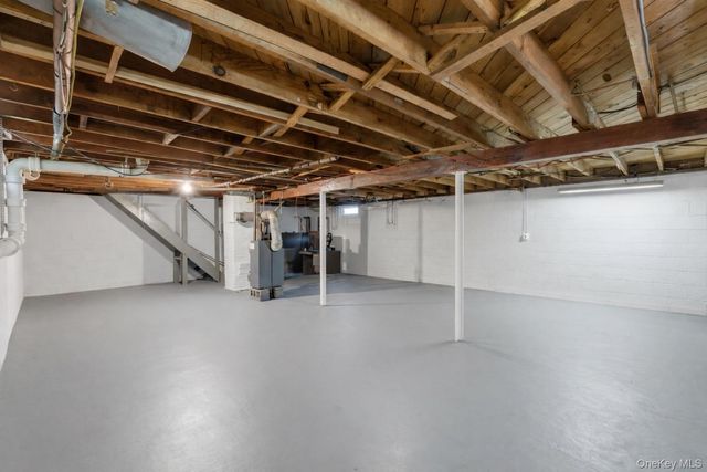 359 Fishel Avenue, Riverhead, NY 11901