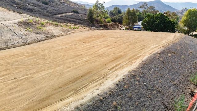 14735 Descanso, Lake Mathews, CA 92570