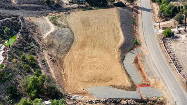 14735 Descanso, Lake Mathews, CA 92570