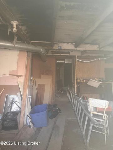 3819 Northwestern Pkwy, Louisville, KY 40212