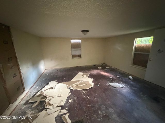 3229 DIGNAN Street, Jacksonville, FL 32254
