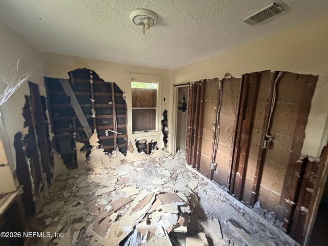 3229 DIGNAN Street, Jacksonville, FL 32254