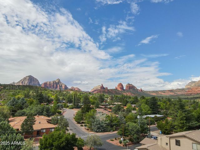 520 JORDAN Road 4, Sedona, AZ 86336